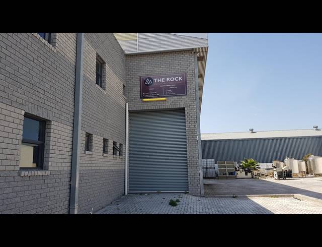 500M² FACTORY TO LET IN SAXENBURG PARK 1